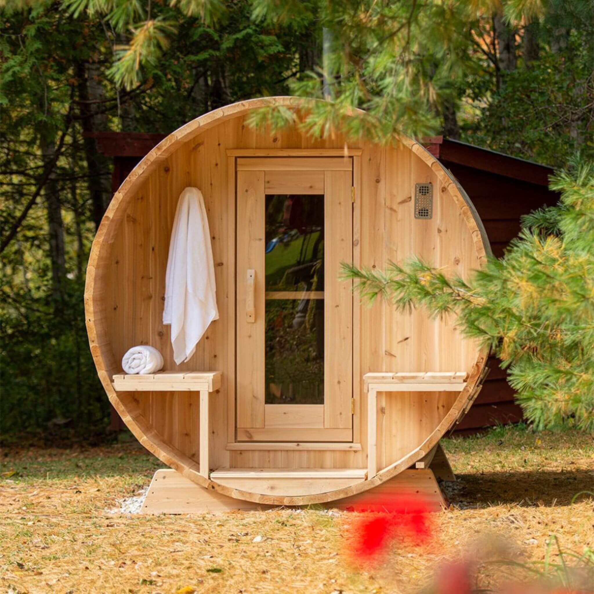 Dundalk Leisurecraft Serenity 4-Person Canadian Timber Outdoor Barrel Sauna